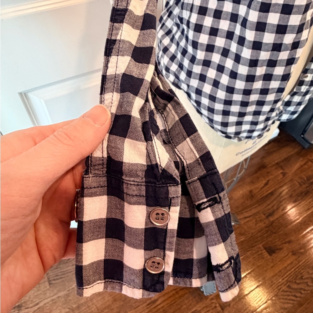 J.Crew Boy Fit Gingham Button Down Shirt XS Navy White Cotton - Picture 8 of 10